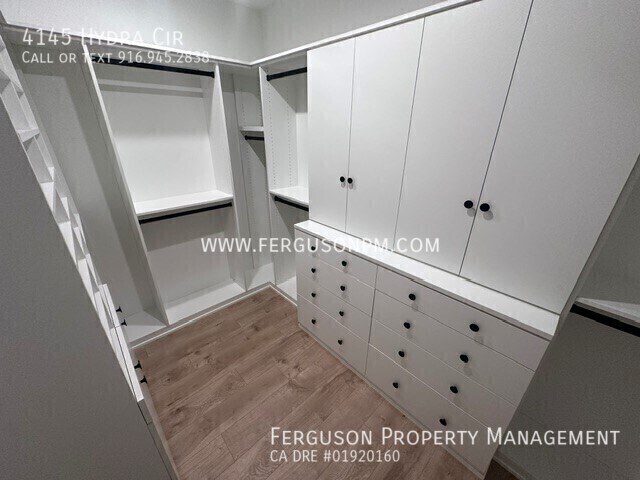 Building Photo - 4145 Hydra Cir