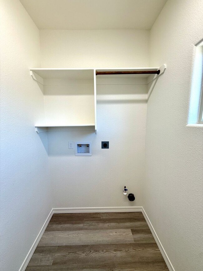 Building Photo - Beautiful New Construction 3 Bedroom Home ...