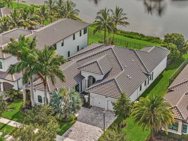 Building Photo - 16732 Strasbourg Ln