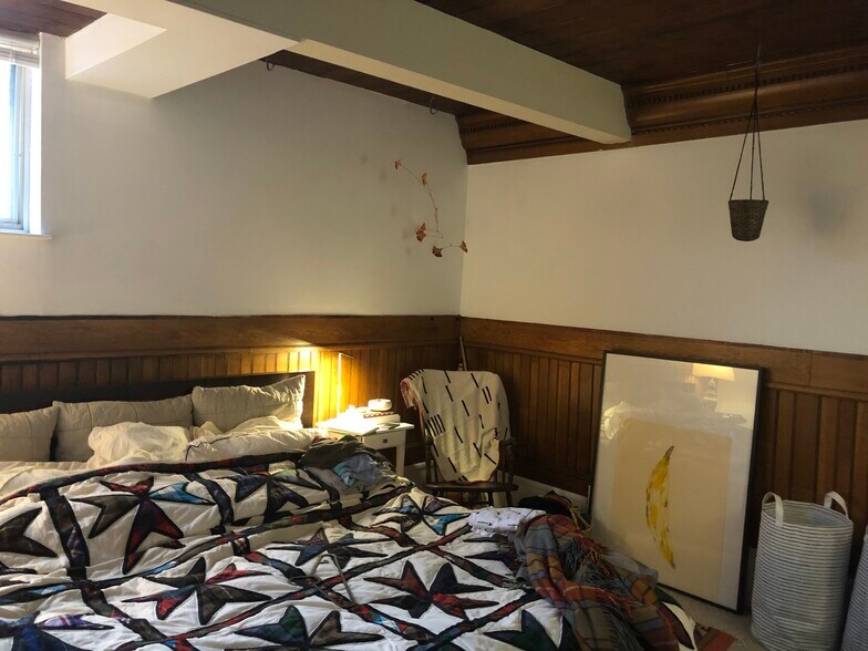 Building Photo - 19 Bow St