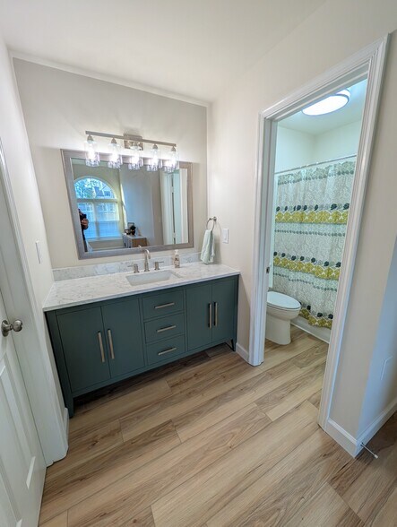 Building Photo - 9902 Grapewood Ct