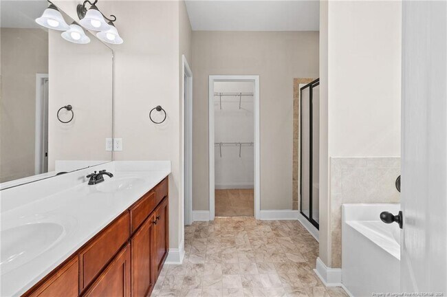 Building Photo - 368 Exeter Dr