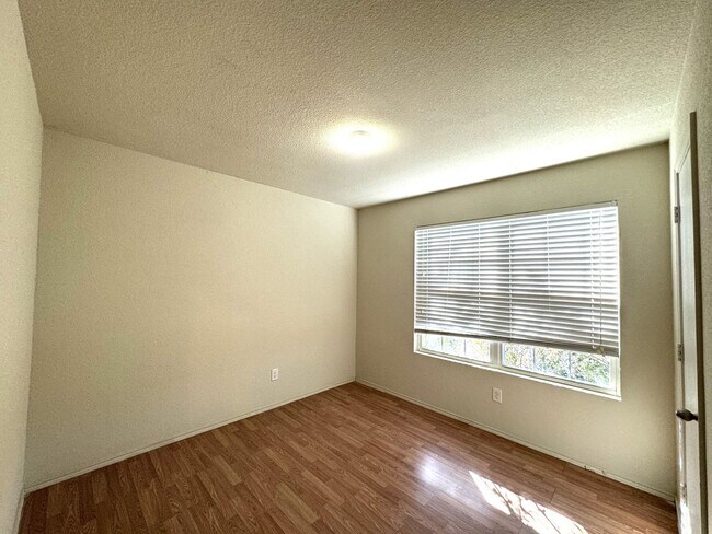 Building Photo - House for Lease in Sherman