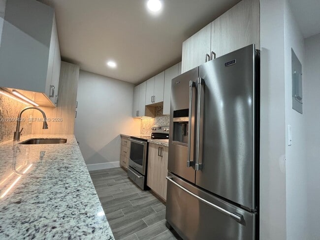 Building Photo - 8425 NW 8th St