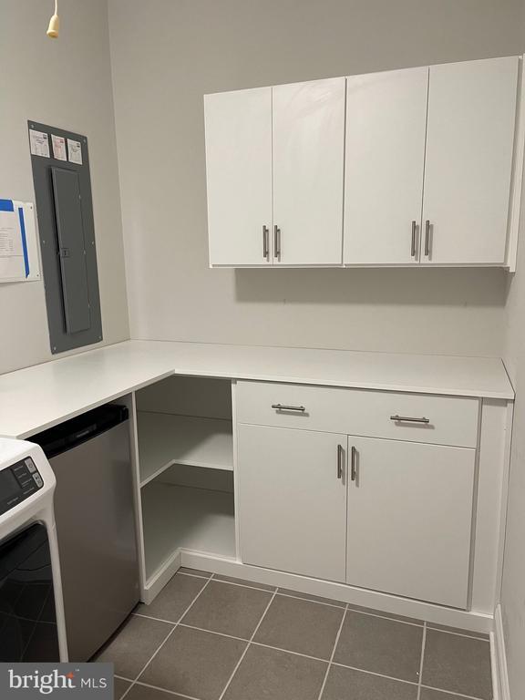 Building Photo - 30 Hamilton Dr