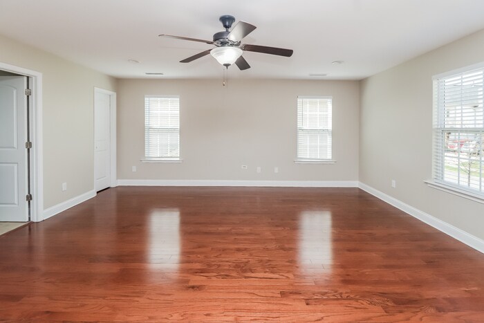 Building Photo - 13748 Cedar Pond Cir