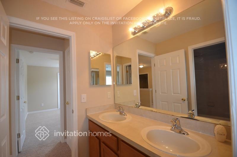 Building Photo - 6004 Palomaglade Dr