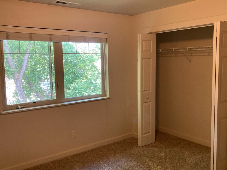 Bedrooms include closets - 607 Professional Dr