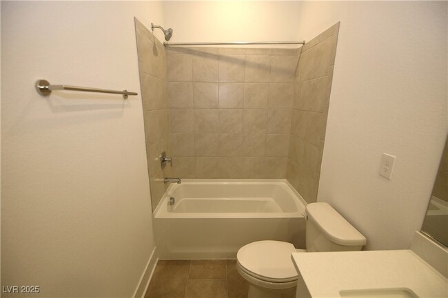 Building Photo - 10207 Magnolia Crk St