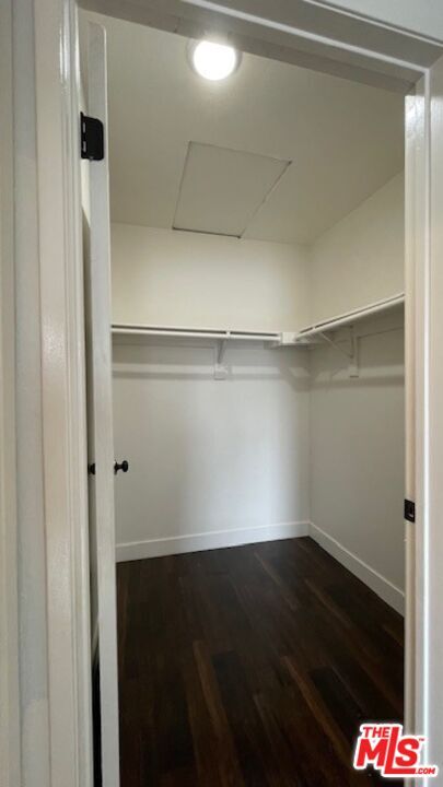 Building Photo - 639 Alexandria Ave