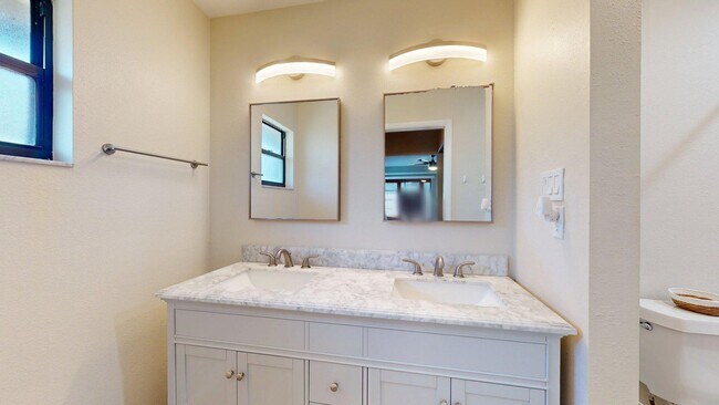 Building Photo - 3424 51st Ave Cir W