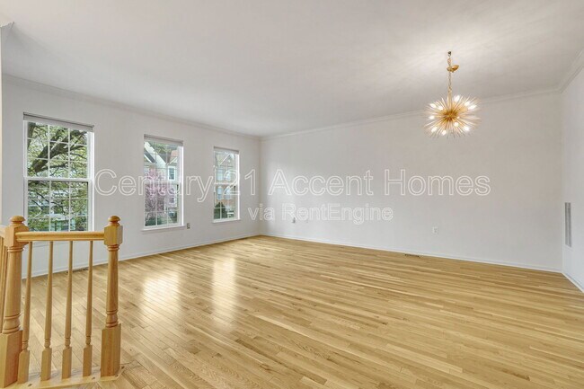 Building Photo - 21217 Millwood Square