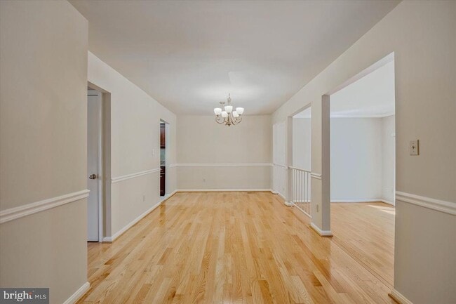 Building Photo - 7177 Lake Cove Dr