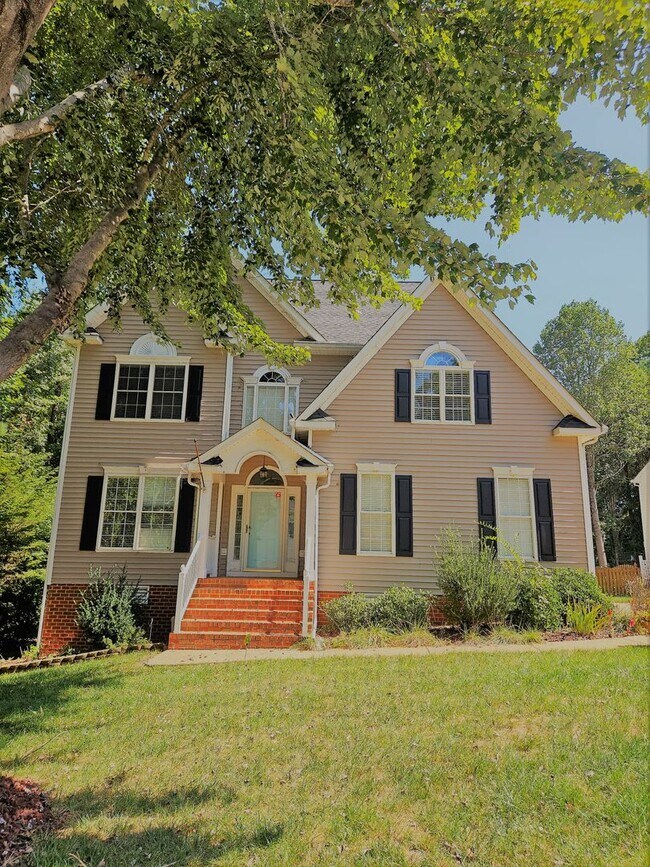 Primary Photo - Large contemporary in Birkdale Subdivision...