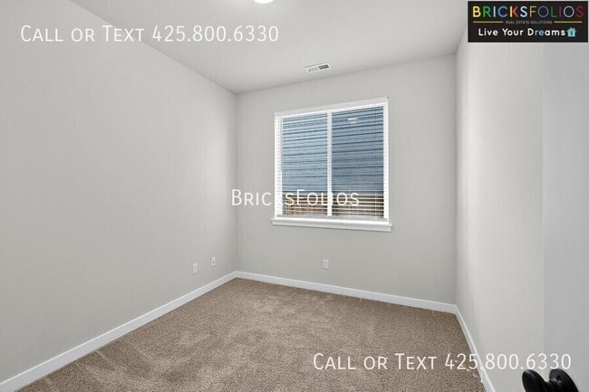 Building Photo - 8340 52nd St NE