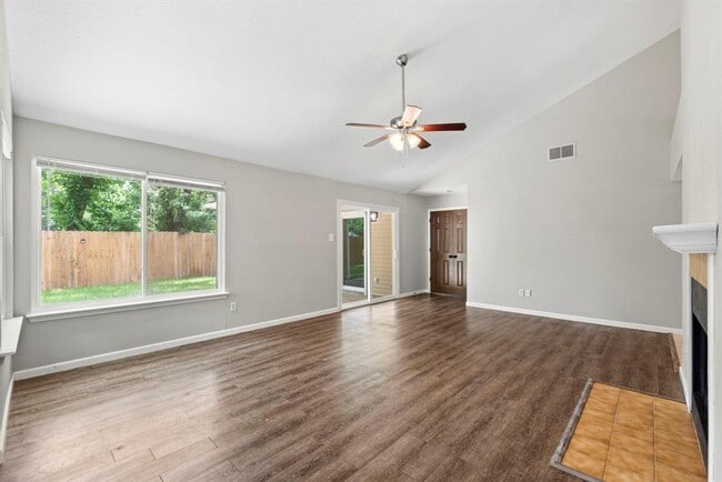 Building Photo - 5414 Village Springs Dr