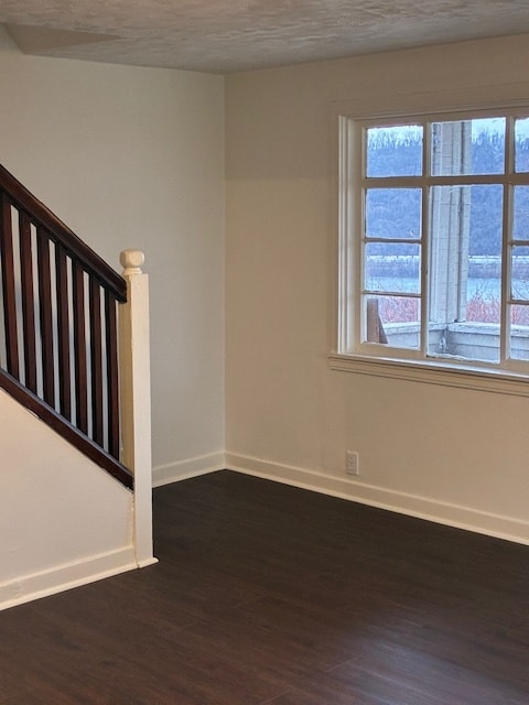 Building Photo - 922 Oak St