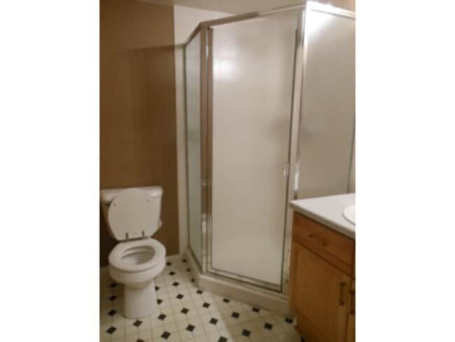 Building Photo - Topaz at Indian Creek 2 story with basemen...