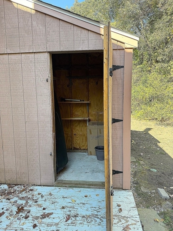 Building Photo - 28 Apple Tree Hill Rd
