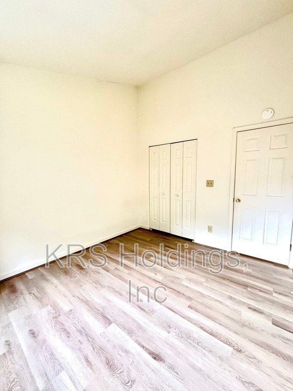 Building Photo - 1424 Ashland Dr