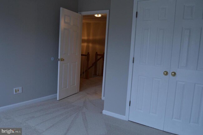 Building Photo - 4016 Timber Oak Trl