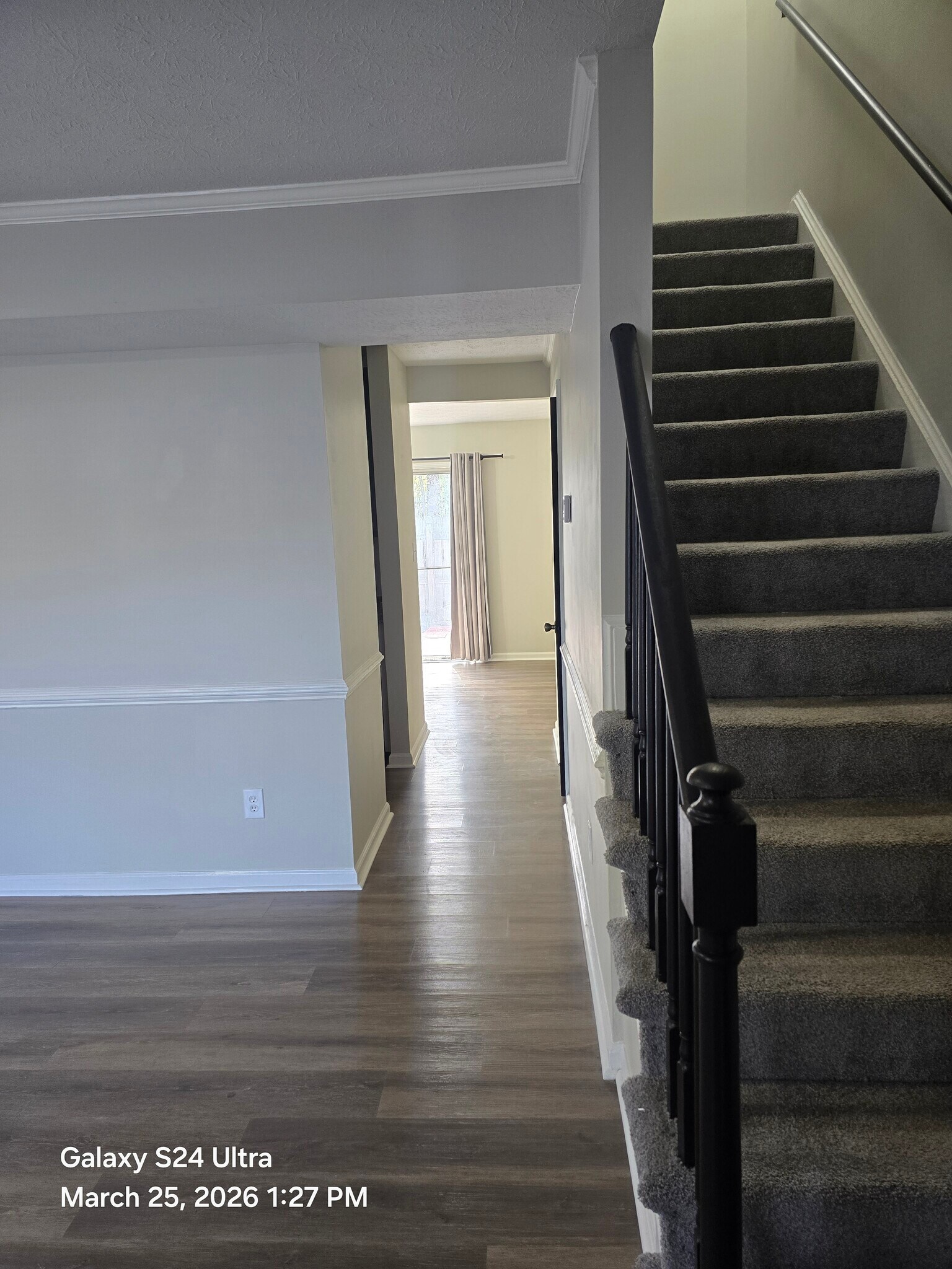 Building Photo - 1 Penn Cir