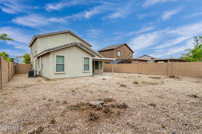 Building Photo - 2521 W Desert Spring Way