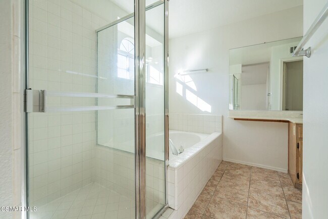 Building Photo - 637 Brademas Ct