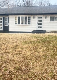 Building Photo - Country park