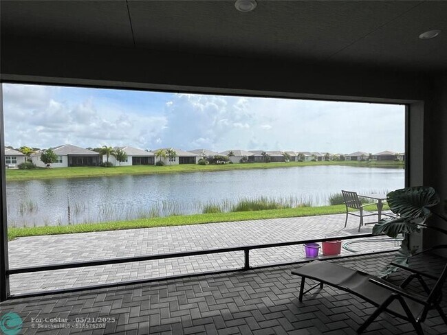 Building Photo - 11711 SW River Crossing Pl