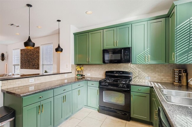 Building Photo - 1601 Miriam Ave