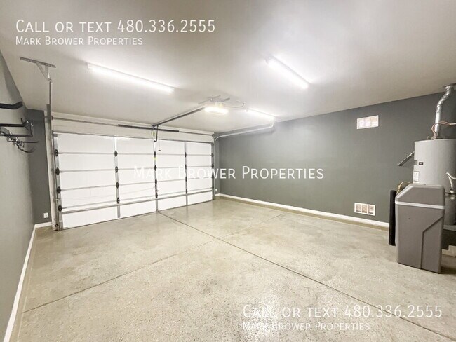 Building Photo - 679 W Mangrove Rd