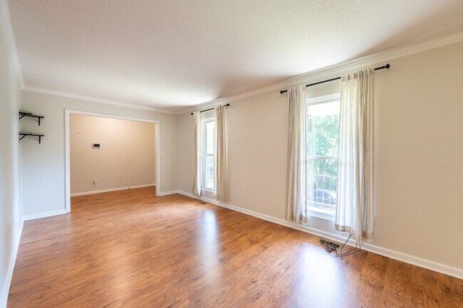 Building Photo - 4682 Red Leaf Way