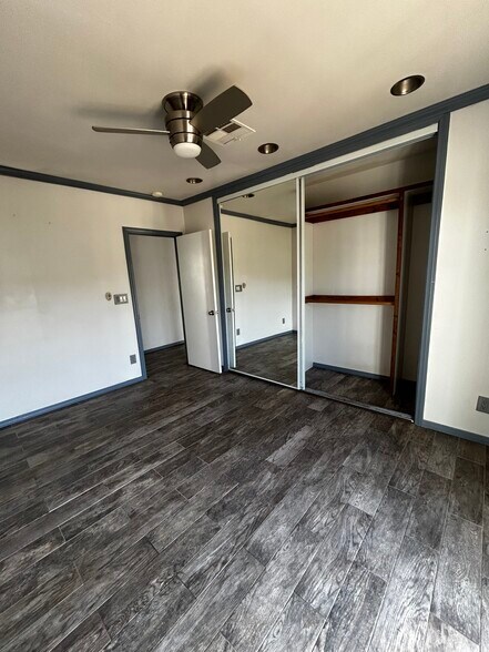 Building Photo - 1033 Grand Ave