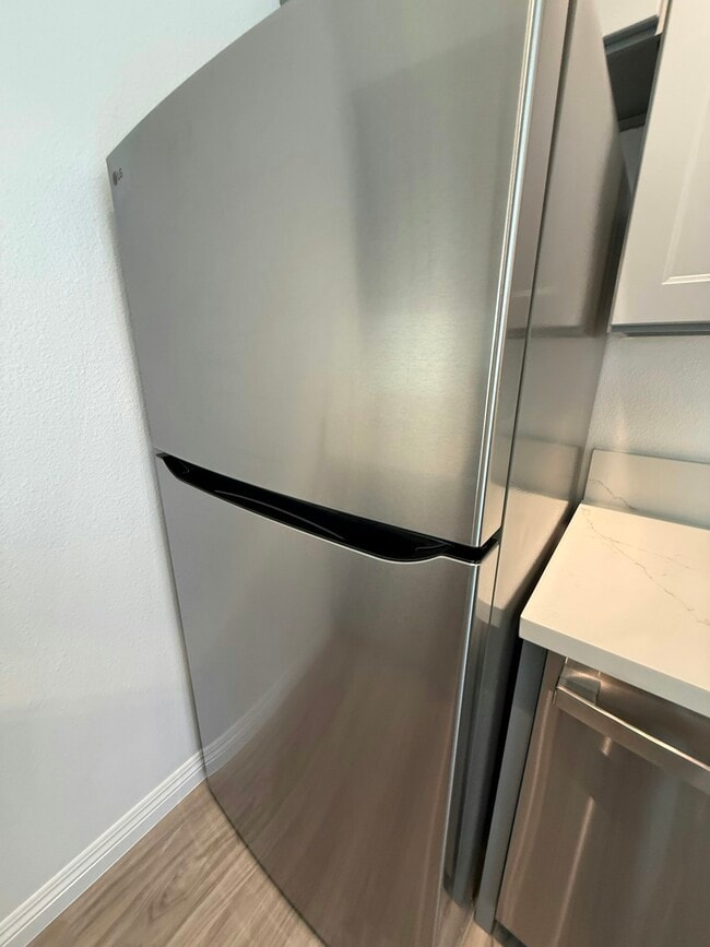 Building Photo - 94-510 Lumiaina Street D203