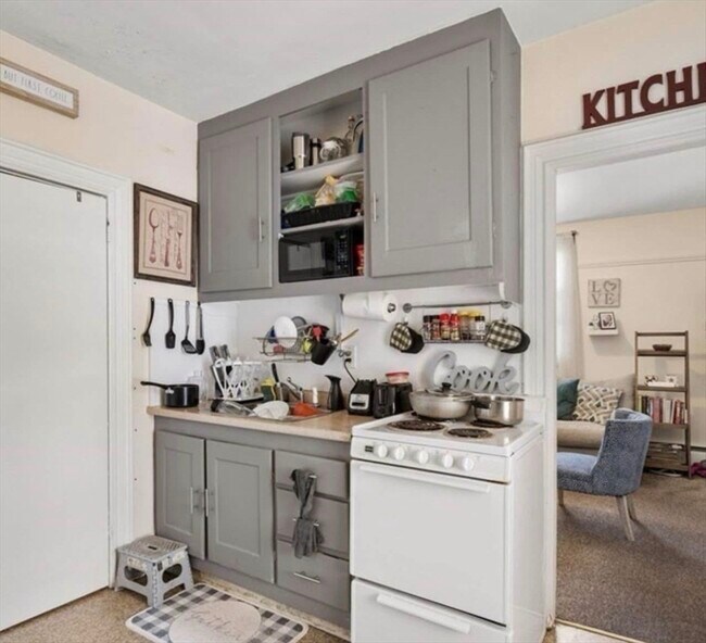 Building Photo - 101 Lowell St