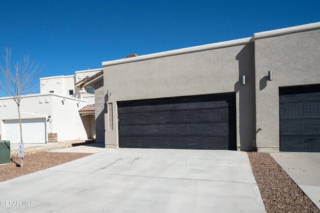 Building Photo - 3412 Gary Brewster Pl