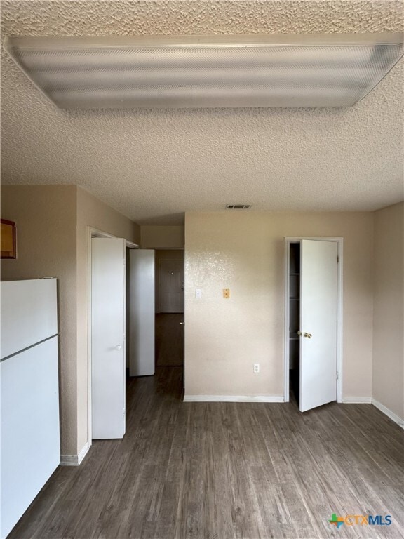Building Photo - 306 Horseshoe Dr