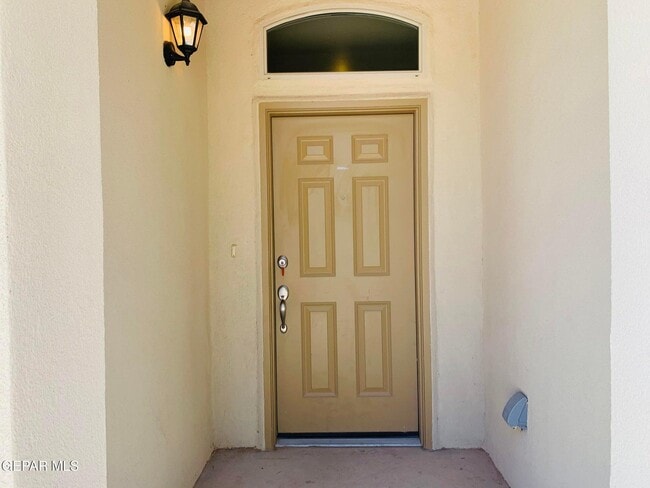 Building Photo - 3837 Loma Cristobal