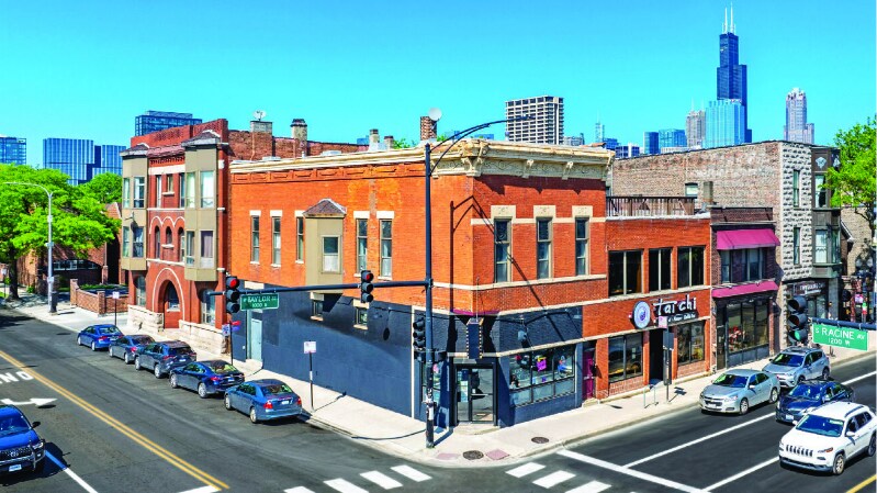 Building Photo - 911 S Loomis St