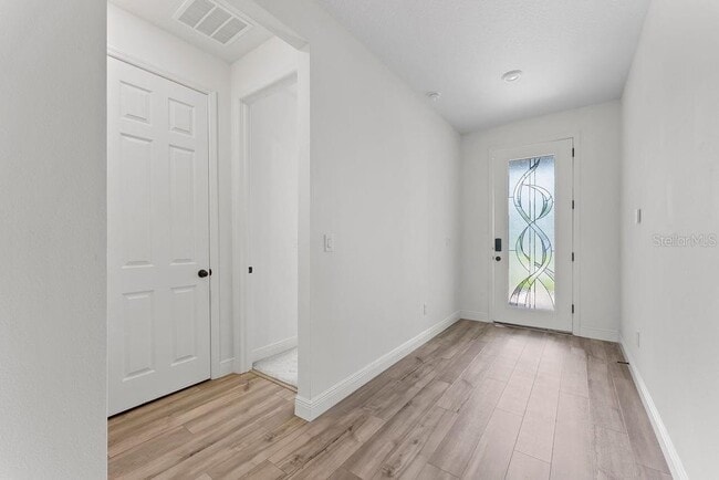 Building Photo - 7322 34th Ct E