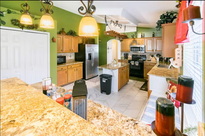 Building Photo - 1331 Haden Ln