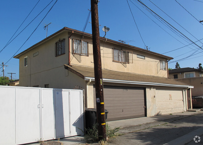Building Photo - 10920 Aletta Ave