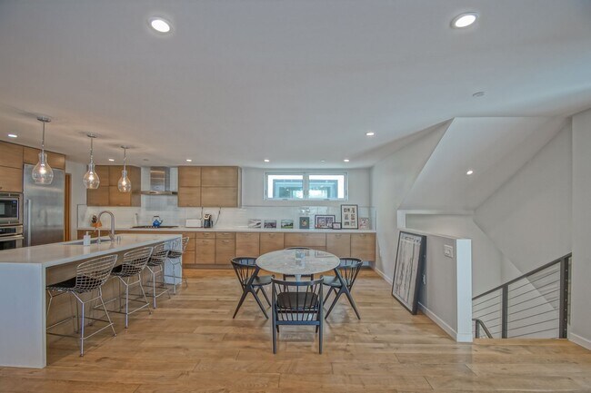 Building Photo - NEWER, LUXURIOUS & MODERN, 2920 SQ FT HOME W/ HIGH END DETAILS, AMAZING DECK/BALCONY SPACE, 2-CAR...