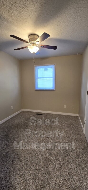 Building Photo - 2801 Sandarac Ln