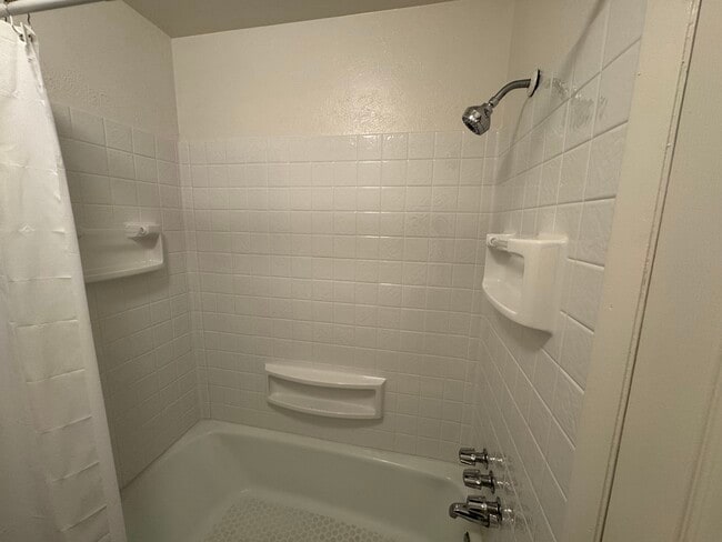 Building Photo - 6035 W 47th Ave