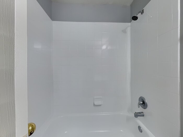 Building Photo - 29014 Fox Fountain Ln