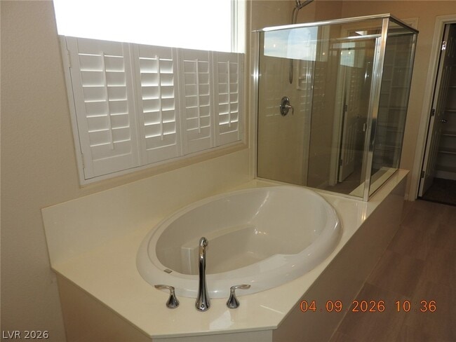 Building Photo - 390 Fringe Ruff Dr