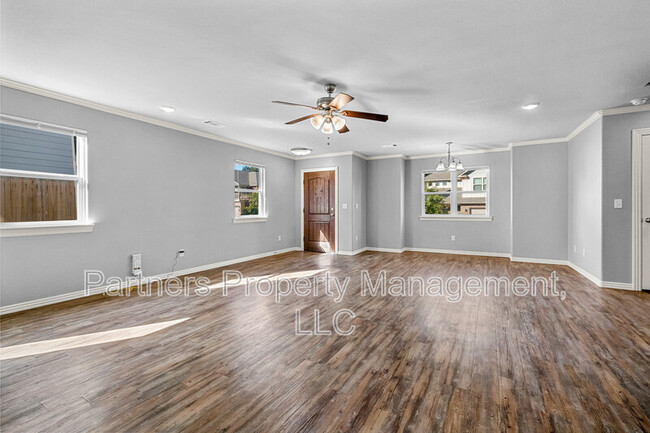 Building Photo - 4090 W Santa Maria Ln