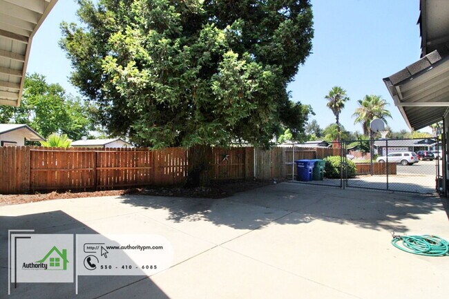 Building Photo - 3591 Adams Ln